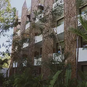 https://jade-tulum-hotel.tulum-hotels.net